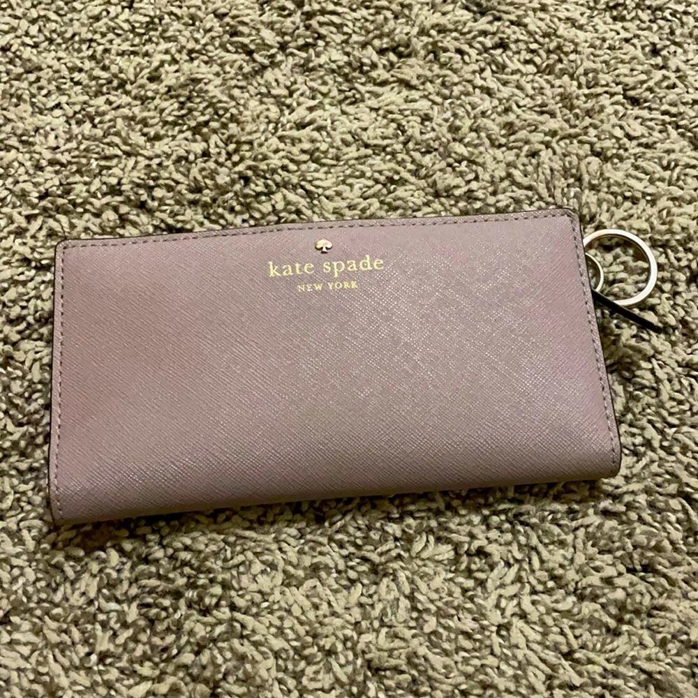 Kate spade wallet, slightly used.